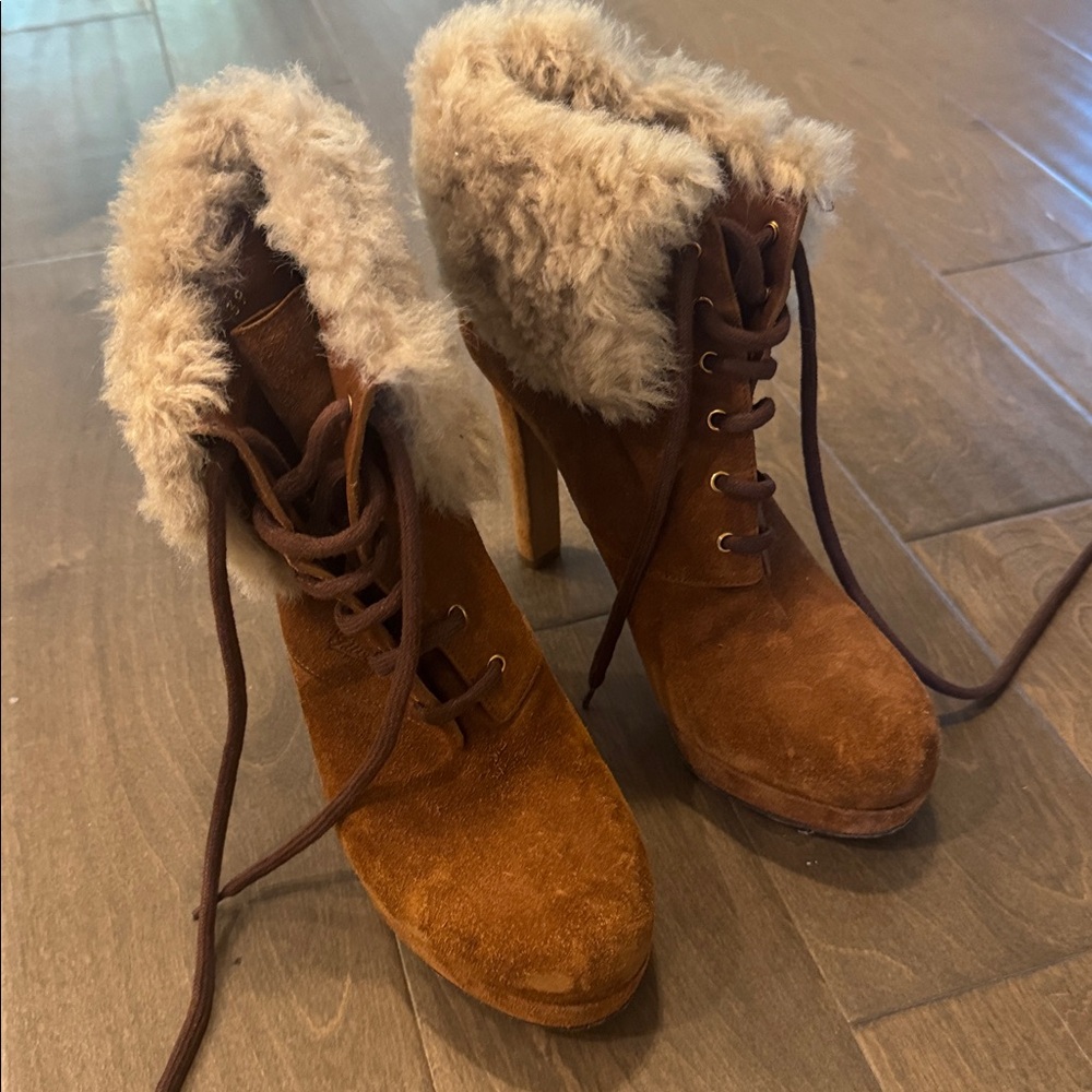 Gucci brown suede and shearling Lace-Up Ankle Boots